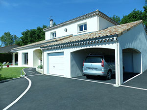 maison provencale blanche-constructeur maison drome-maison acadie
