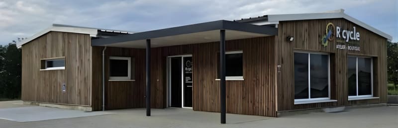 batiment tertiaire bardage bois par acadie contractant general batiment valence