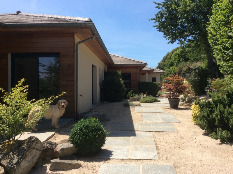 maison contemporaine individuelle la cote saint andré isère par Acadie